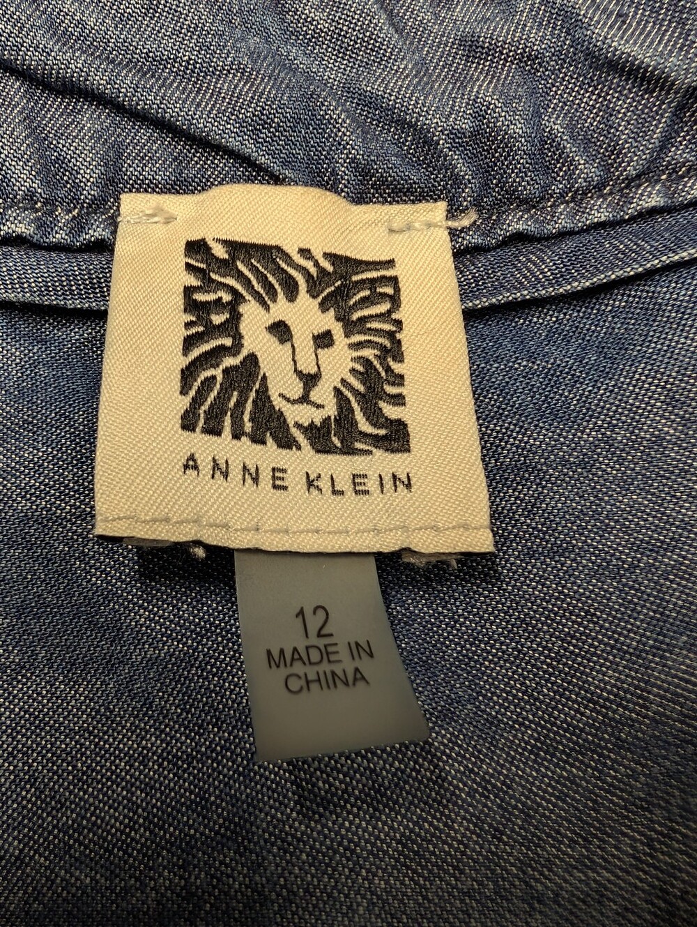 Anne Klein Coastal Blue Tencel Shift Dress Soft Denim V-neck 3/4 Sleeve Size 12 - Picture 6 of 7